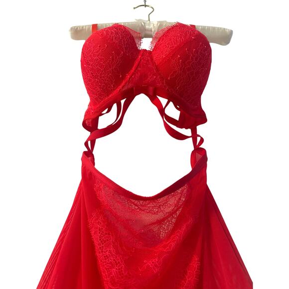 NWT Victorias Secret RED bra set valentines dayssexy lingerie size 36B